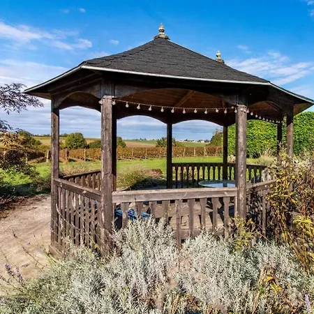 Manoir Les Touches - Bed & Breakfast