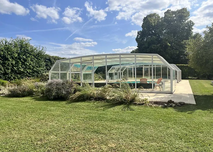 Manoir Les Touches - * Concourson-sur-Layon